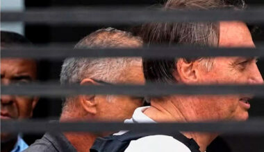 Moraes determina depoimento presencial de Jair Bolsonaro sobre arma apreendida
