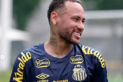 Neymar não viaja com a Seleção e está fora do jogo com o Haiti