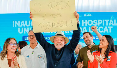 Pesquisa Vox aponta vantagem de Lula sobre Flávio Bolsonaro no 2º turno