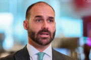 Por unanimidade, STF condena Eduardo Bolsonaro a 4 anos e 2 meses de prisão