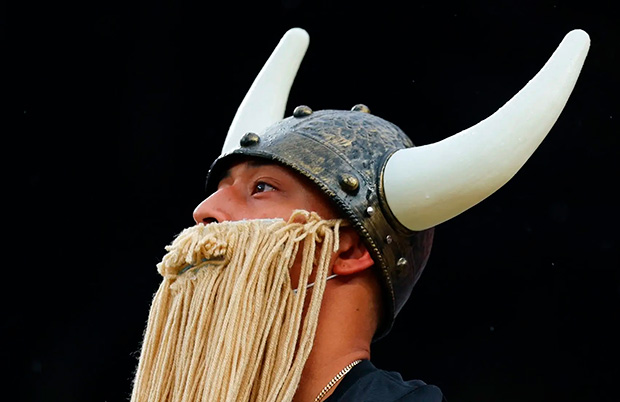 “Remada viking”: entenda a coreografia norueguesa e saiba a verdade sobre o “povo do Norte”