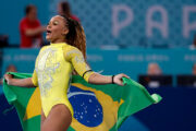 Rebeca Andrade conquista ouro no salto e brilha no Pan-Americano de Ginástica
