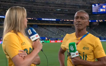 Romário diz que repórter da CazéTV “não conhece de futebol” após pergunta sobre empate do Brasil