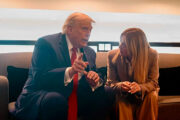 Trump volta a atacar Meloni e diz que premiê italiana tenta recuperar popularidade com ele