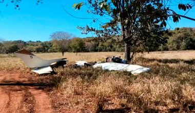 Avião com mais de 300 kg de cocaína faz pouso forçado em Goiás