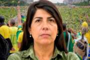 Bolsonarista foragida tinha foto de perfil do AI-5 no WhatsApp
