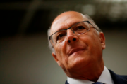 Brasil não saiu da mesa de negociação com EUA, diz Alckmin sobre tarifaço