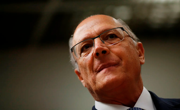 Brasil não saiu da mesa de negociação com EUA, diz Alckmin sobre tarifaço