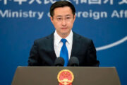 China pede restauração da navegação normal e segura no Estreito de Ormuz