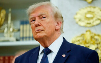 Cortes de Trump fecharam 1.700 serviços de HIV em 46 países, diz estudo