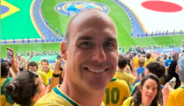 Eduardo Bolsonaro zomba do STF durante jogo do Brasil e Japão pela Copa do Mundo de 2026: “ninguém está nem se importando com essa condenação"