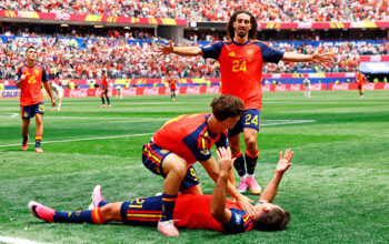 Espanha derrota a Áustria por 3 x 0 e avança para as oitavas de final da Copa do Mundo