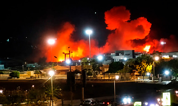 EUA bombardeiam o Irã após ameaça pública feita pelo presidente Trump