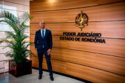Ex-pipoqueiro e gari que virou juiz é denunciado  pela justiça de de Rondônia por três crimes