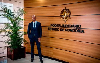 Ex-pipoqueiro e gari que virou juiz é denunciado  pela justiça de de Rondônia por três crimes