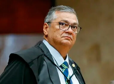 Flávio Dino alerta para terceirização de emendas parlamentares e diz que deputados e senadores podem indicar esses recursos