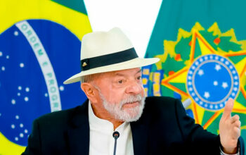 Governo Lula lança linha de crédito para socorrer empresas afetadas por tarifaço de Trump