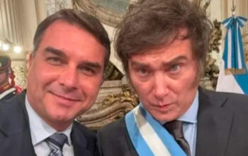 Impopular na Argentina, Milei vem ao Brasil prestar apoio a Flávio Bolsonaro
