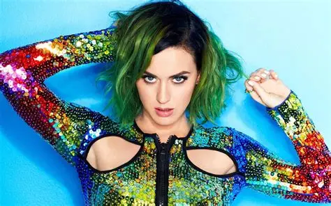 Katy Perry critica Casa Branca por usar música dela em vídeo militar