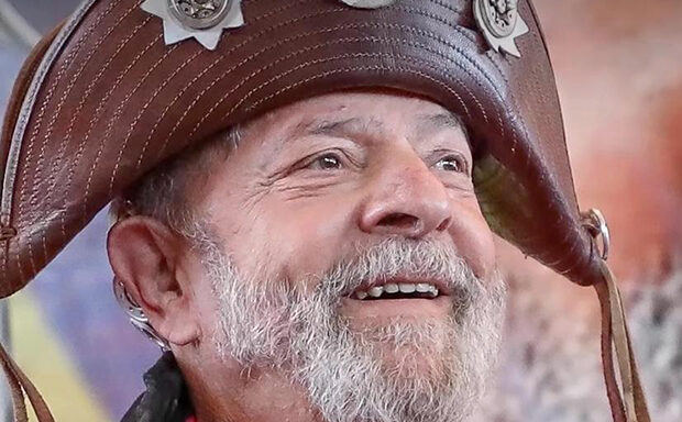 Lula amplia vantagem no primeiro turno e supera todos os adversários no segundo, aponta pesquisa BTG/Nexus