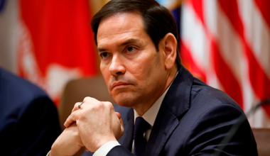Marco Rubio pede que Cuba solte mais de 700 "presos políticos"