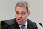 Mendonça autoriza rastreamento de bens de Vorcaro no exterior