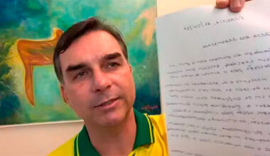 Moraes suspende visitas de Flávio a Bolsonaro por 90 dias após a carta escrita pelo ex-presidente