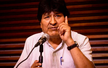 MP da Bolívia manda prender ex-presidente Evo Morales após protestos