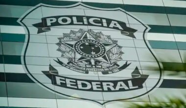 PF abre investigação sobre emendas para ONGs ligadas ao filme Dark Horse