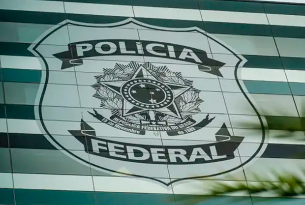 PF abre investigação sobre emendas para ONGs ligadas ao filme Dark Horse