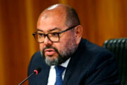 PF indicia ex-ministro de Bolsonaro e deputado de MG por fraude no INSS