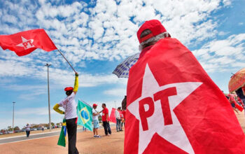PT avalia acionar TSE após vídeo manipulado com inteligência artificial de Bolsonaro na convenção do PL