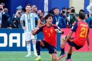 Espanha vence a Argentina por 1 a 0 na prorrogação e é bicampeã da Copa do Mundo