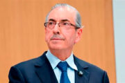 Dino bloqueia R$ 6 milhões de Eduardo Cunha por suspeita de desvio em emendas