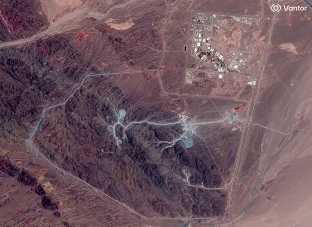 Trump ameaça destruir montanha que abriga túneis do programa nuclear iraniano