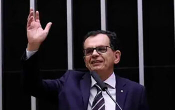 Reimont aciona PGR por deep fake para favorecer candidatura de Flávio Bolsonaro