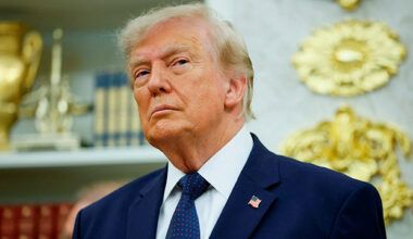 Trump demite todos os funcionários da Comissão Eleitoral dos EUA