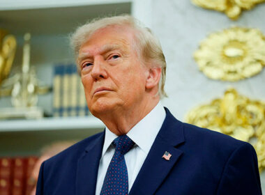 Trump demite todos os funcionários da Comissão Eleitoral dos EUA