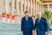 Xi diz que China está pronta para aprofundar coordenação estratégica com o Brasil