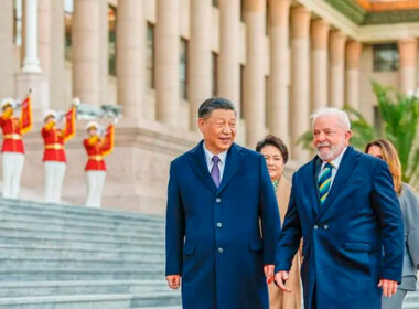 Xi diz que China está pronta para aprofundar coordenação estratégica com o Brasil