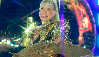 Xuxa manda recado aos haters: “Continuem me atacando”
