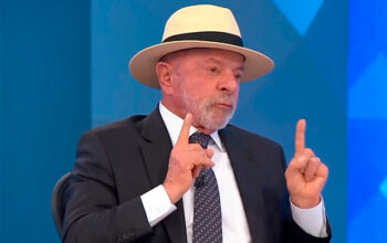 “A imprensa sabe que produziu um monstro mentiroso chamado Moro e nunca pediu desculpa”, diz Lula no JN