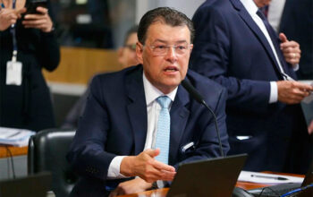 Alcolumbre escolhe Eduardo Braga para relatar projeto dos minerais críticos no Senado