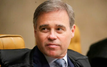 André Mendonça manda PF investigar vazamento no caso Lulinha