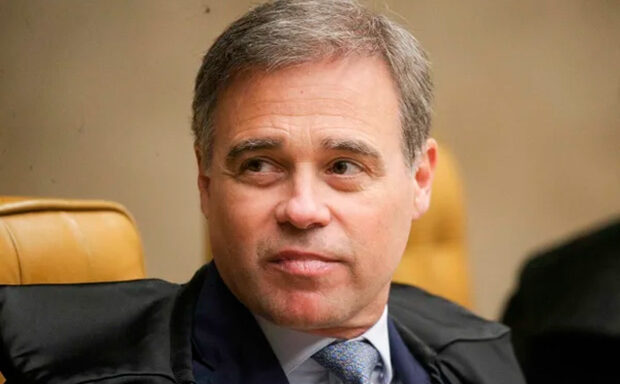 André Mendonça manda PF investigar vazamento no caso Lulinha
