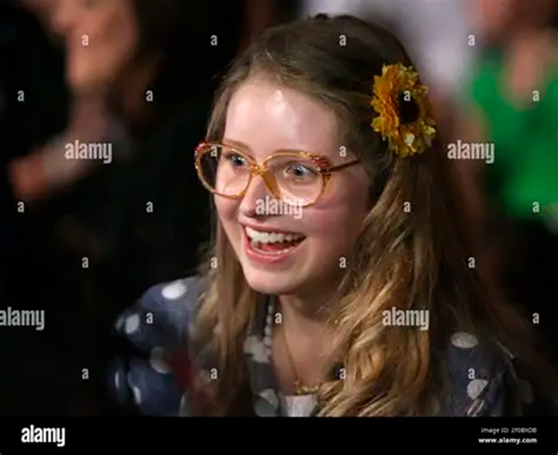 Atriz de Harry Potter diz que ganhou mais no OnlyFans sobre cabelos do que na carreira