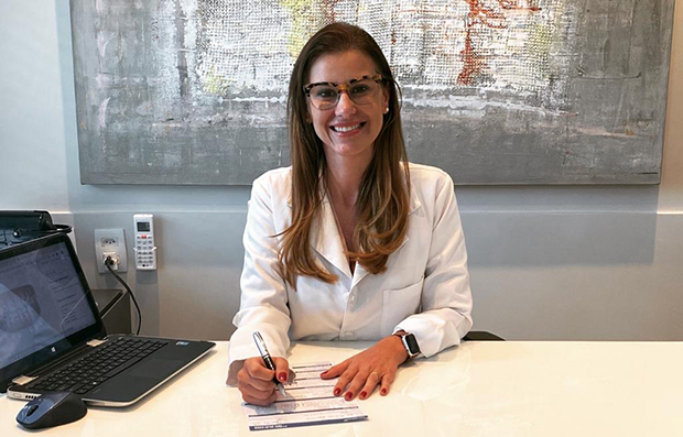 Bolsonaro pede a Moraes para ir à dentista, que a nora e mulher de Flávio