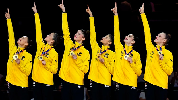 Brasil leva ouro no Mundial de ginástica rítmica com a maior nota do ano