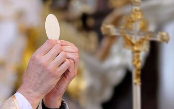 Candidato acreditar em Deus é fundamental para maioria dos brasileiros