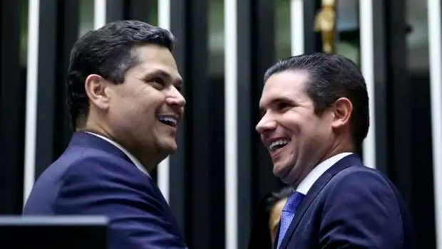 Congresso estica recesso e trava pautas importantes para o país
